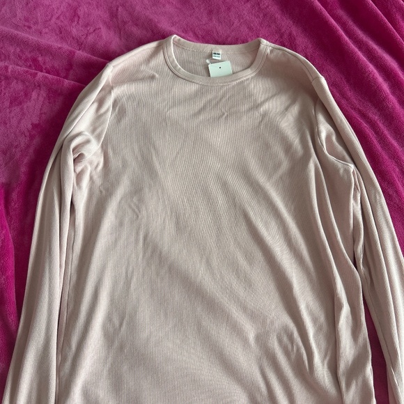 Uniqlo ribbed long sleeve - Picture 1 of 2